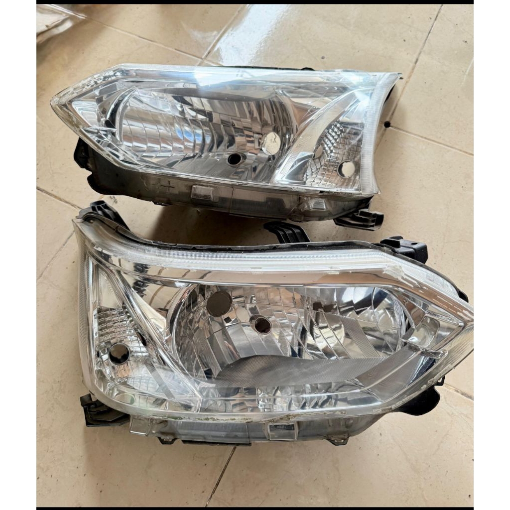 Headlamp Avanza/Xenia 2018 copotan