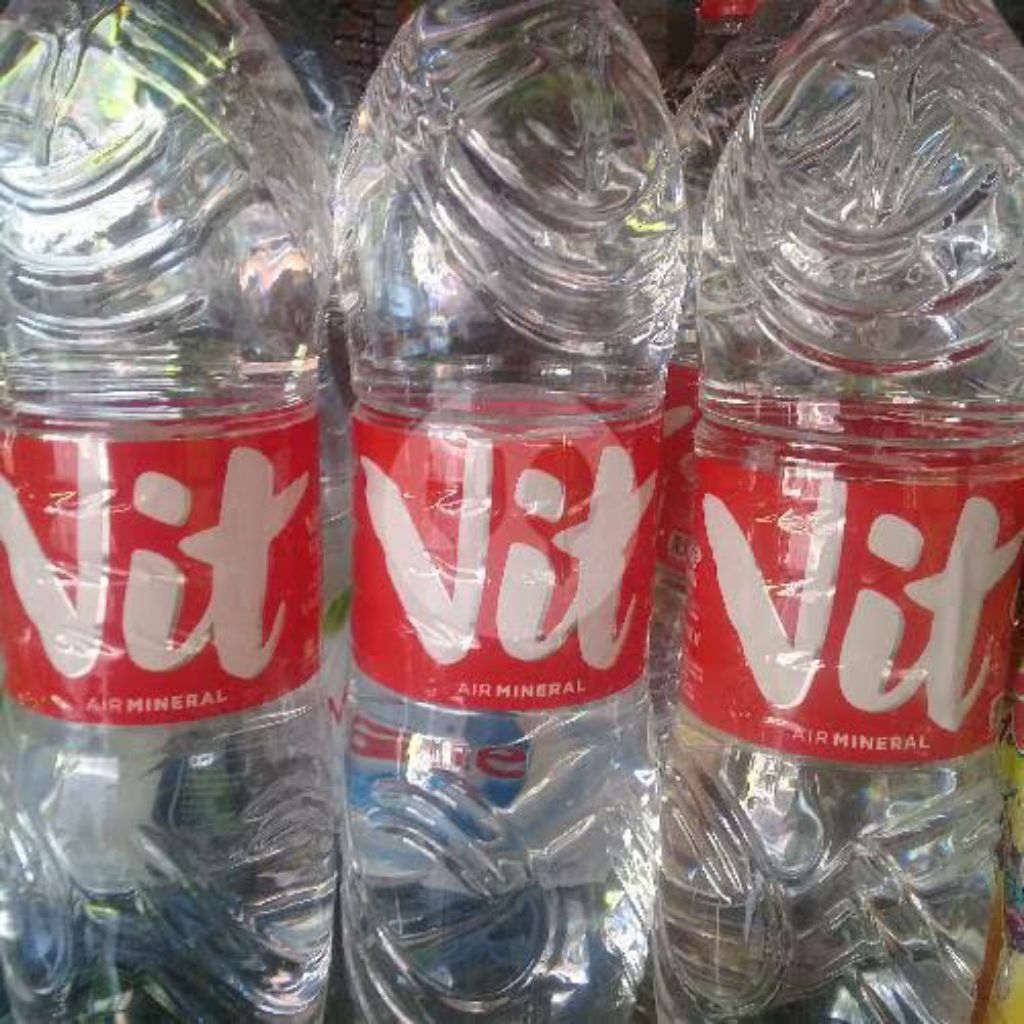 

Vit Botol Besar 1500ml (12 pcs)