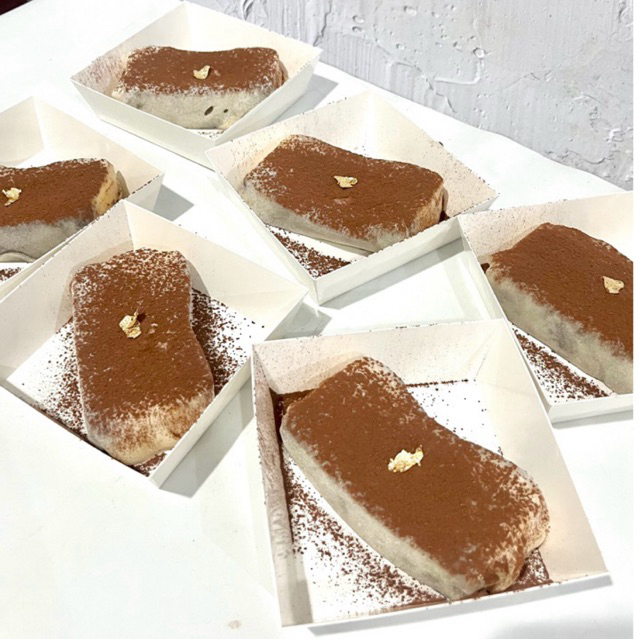 

Burnt Cheesecake Brownie Slice / Cheesecake Brownie /Burnt Cheesecake Brownie Mochi