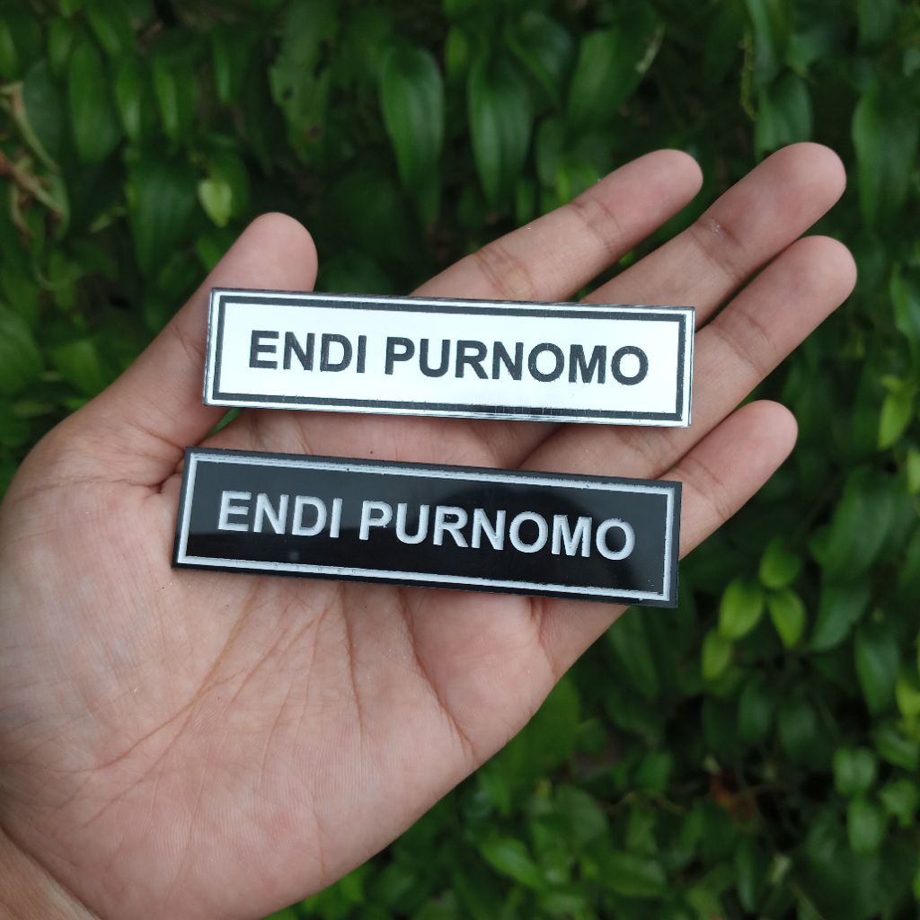 

Nametag 2 x 8cm akrilik