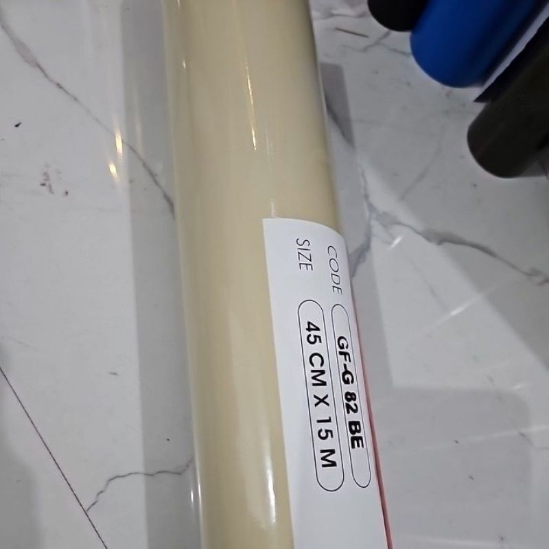 Stiker skotlite warna cream beige glosy