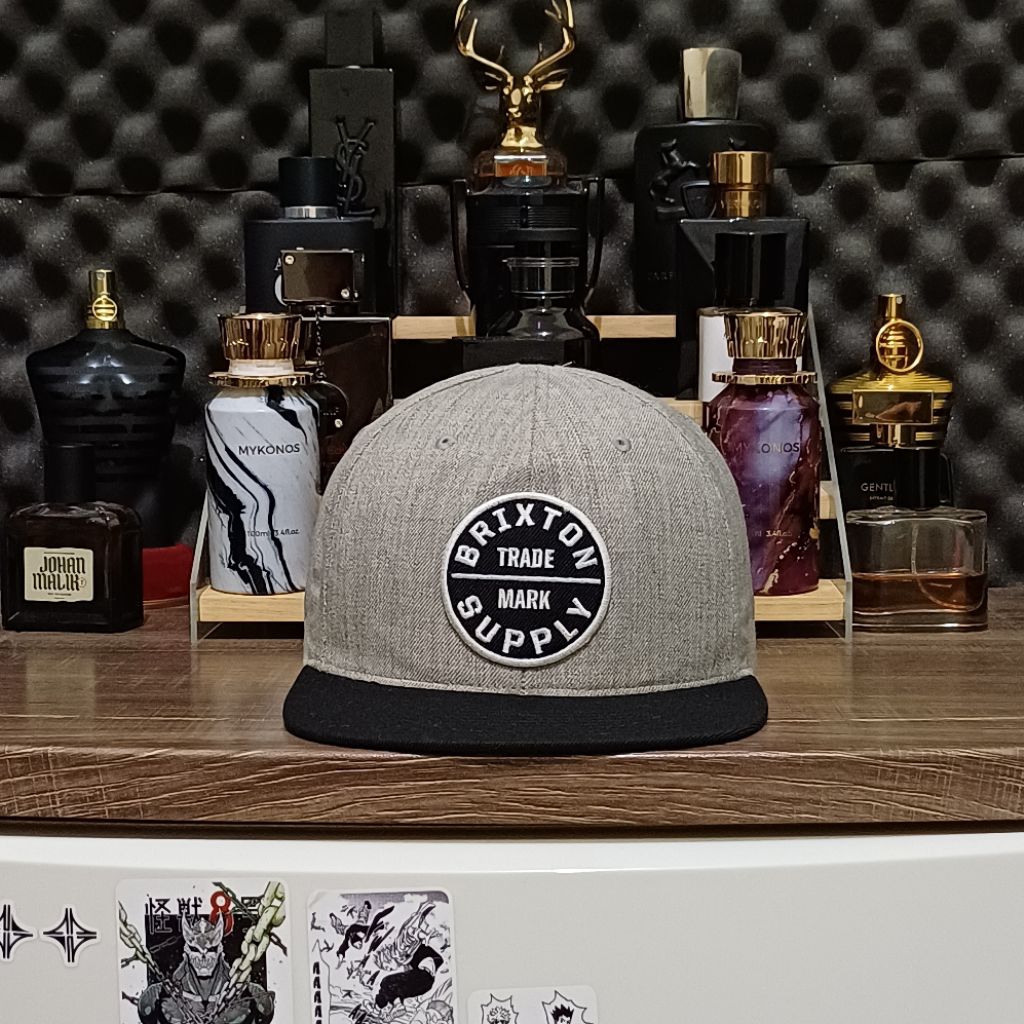 topi brixton second