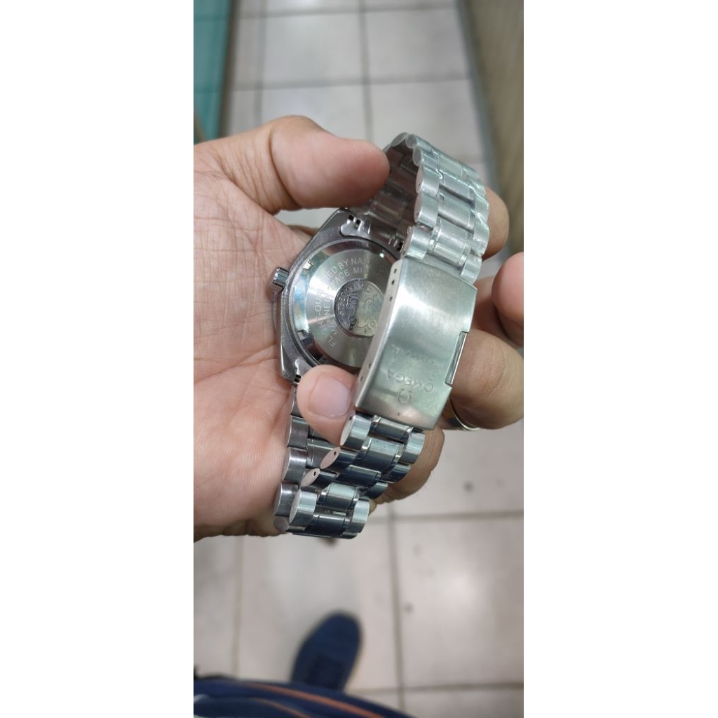 jam pria otomatis fashionable klasik dial hitam stenlis steel g