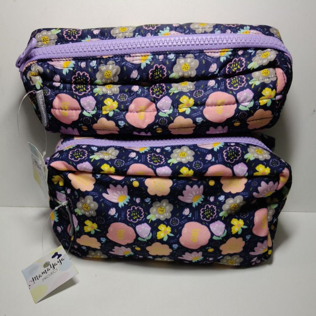 

COSME POUCH DAN PENSIL CASE AYANA NAVY