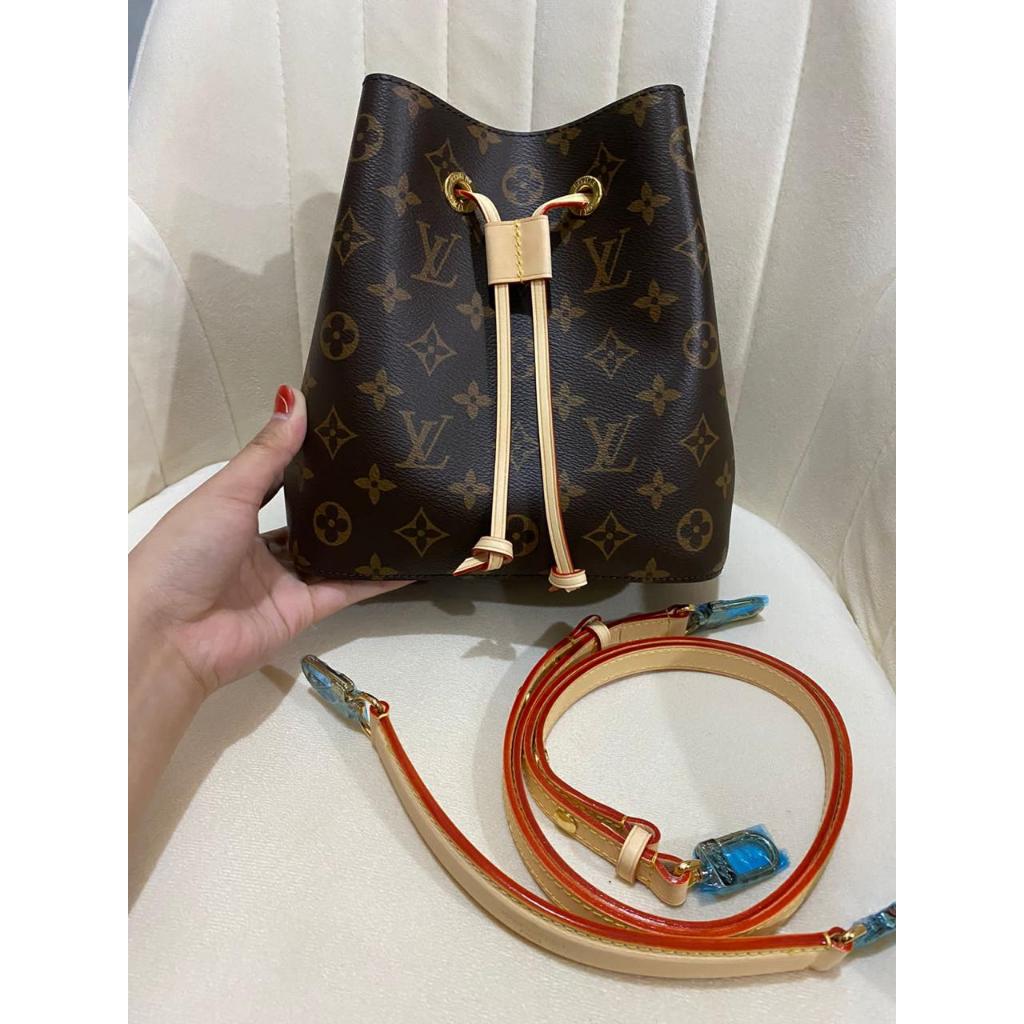 Tas wanita tas selempang wanita tas tote wanita 25 cm slinbag neo neo noser fullset vvip 46581