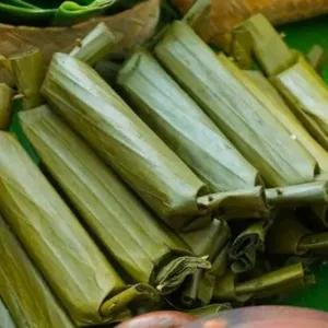

LONTONG MATANG BUNGKUS DAUN 1 pcs