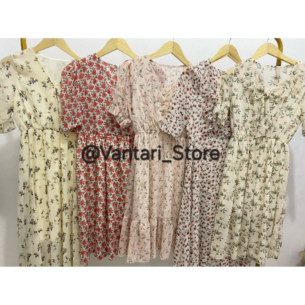 Dress Wanita Bahan Katun Berwarna Biru Langit