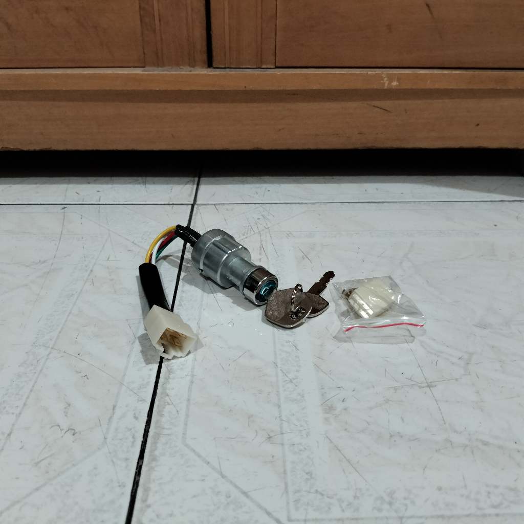 Kunci Kontak Forklift TCM FD 20/25/30 T3 216G2-42311