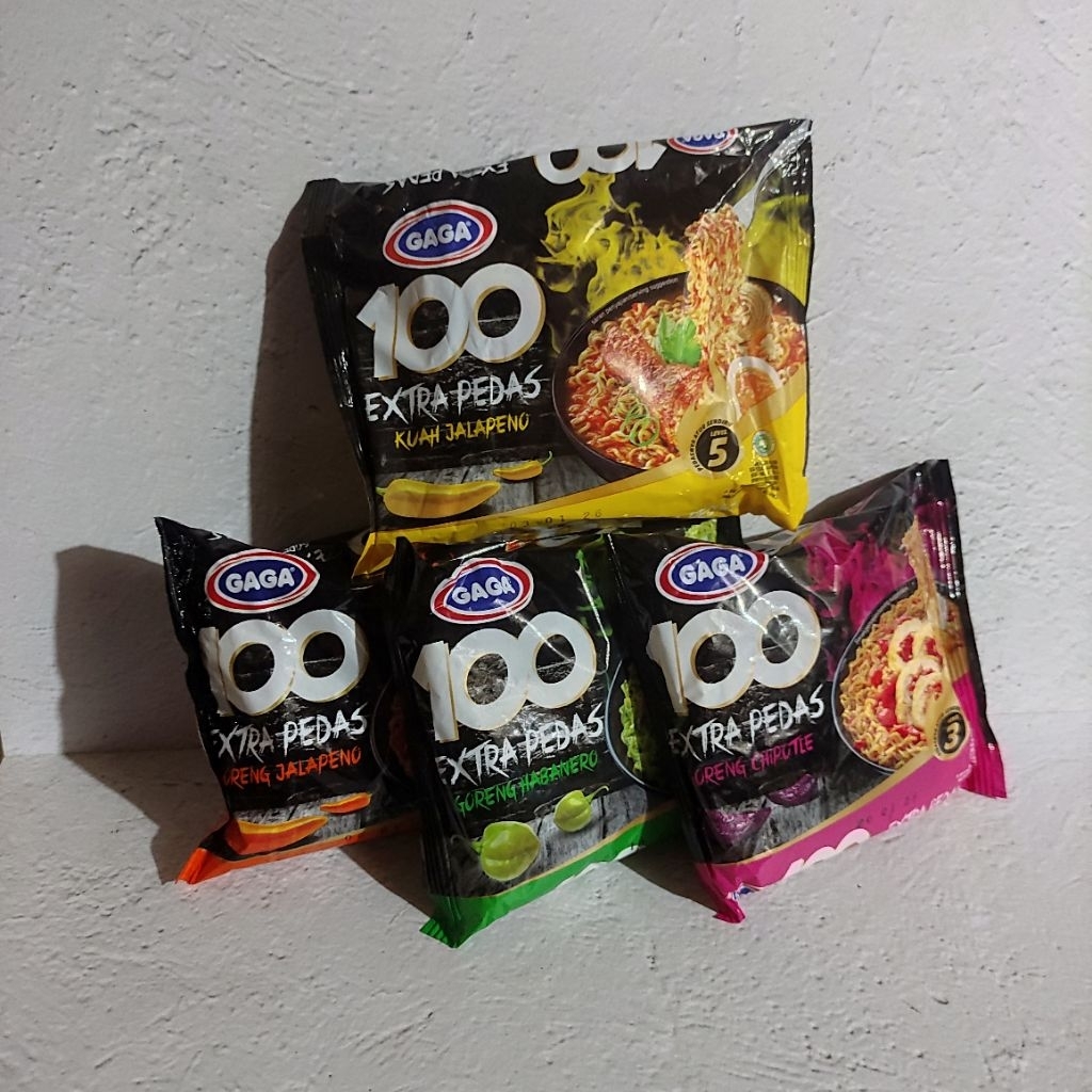 

Mie Gaga 100 Extra Pedas Level Mi Instant Varian Kuah Goreng Jalapeno Habanero Chipotle