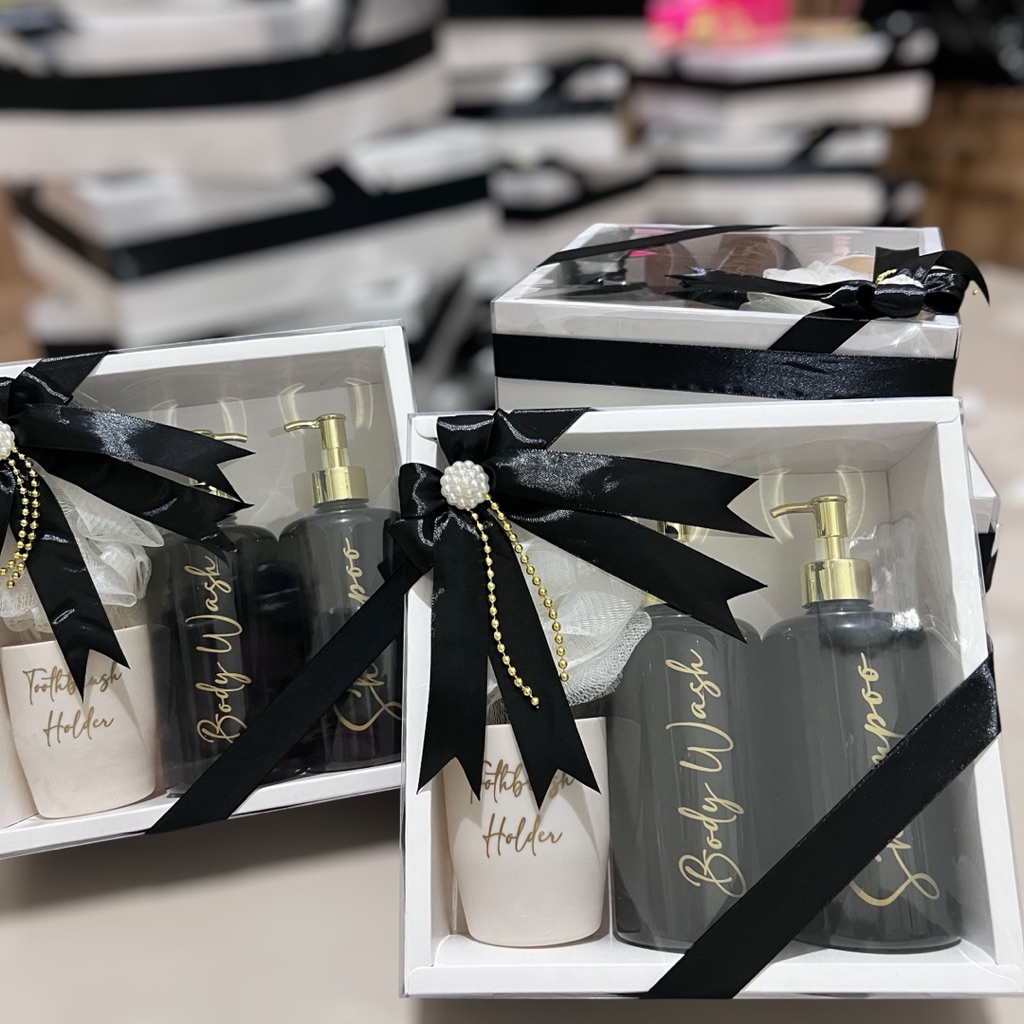 

Hampers LUXURY BLACK WHITE kado perlengkapan mandi set hadiah parcel tempat sabun cair aesthetic