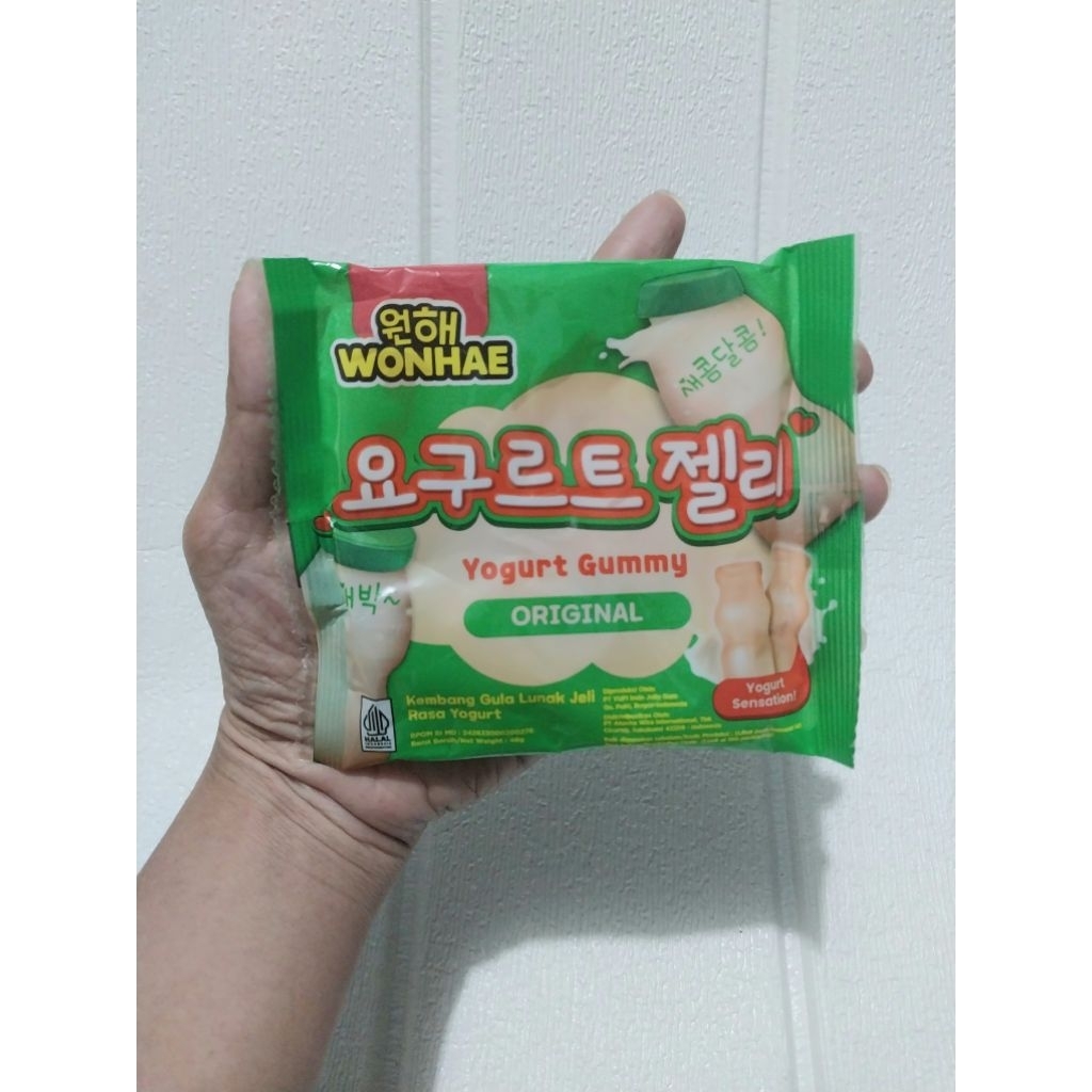 YUPI YAKULT YOGURT GUMMY WONHAE 48GRAM
