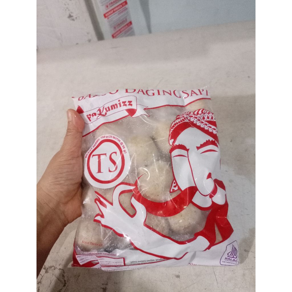 

Bakso pak Kumis Ts isi 25 butir.