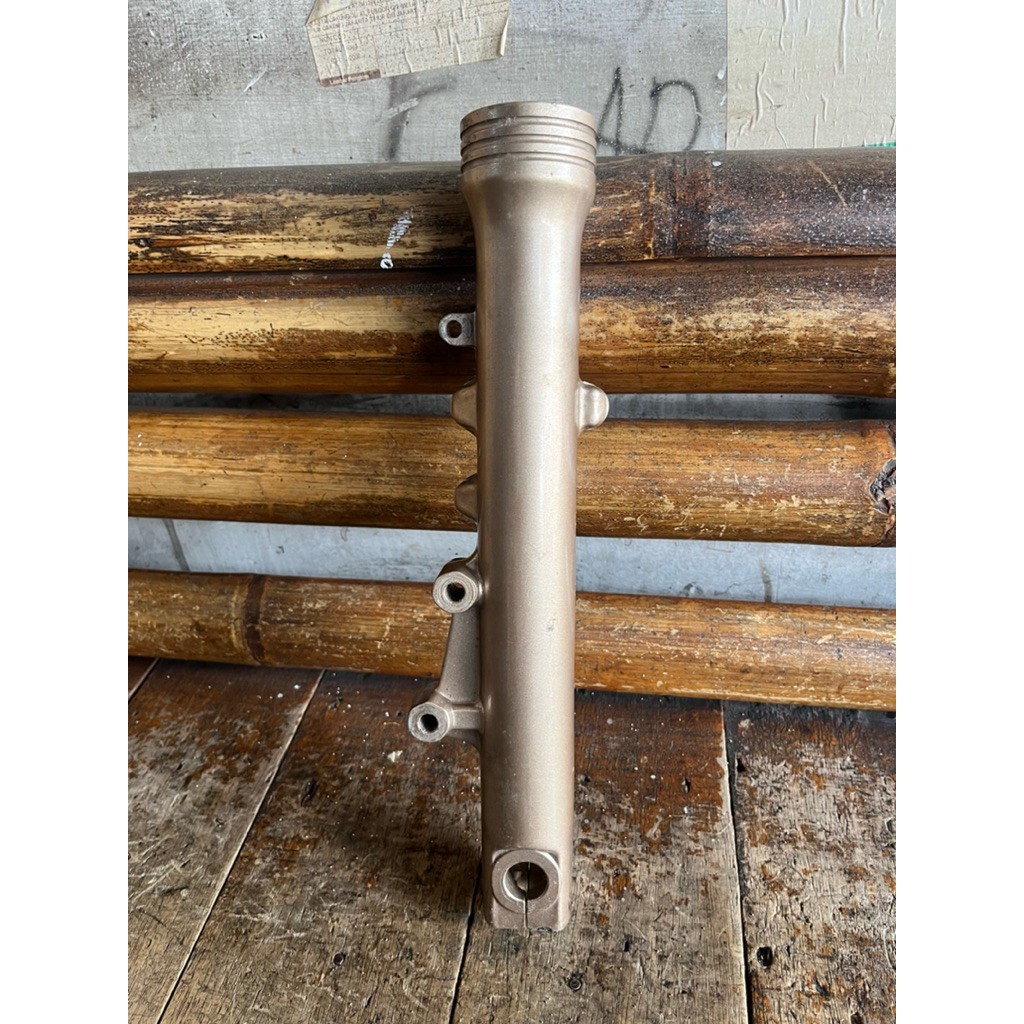 Bottom kanan shock depan ninja rr original