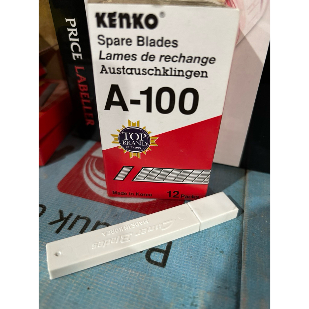 

ISI CUTTER KENKO A-100 KECIL TUBE MATA PISAU REFILL UNTUK K 200 300 HARGA PER BOX