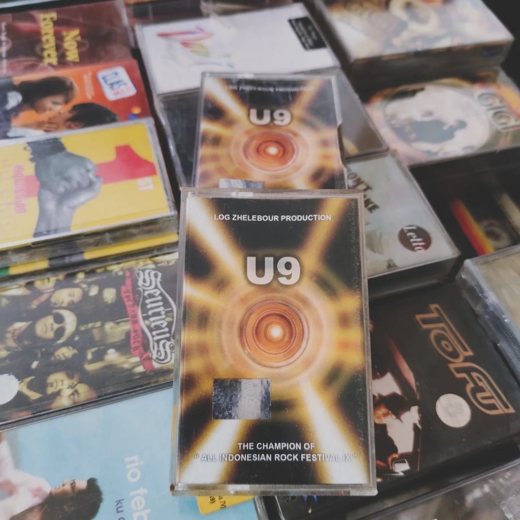 Kaset Pita U9 Logiss Record "THE CHAMPION OF ALL INDONESIAN ROCK FESTIVAL IX" BARU