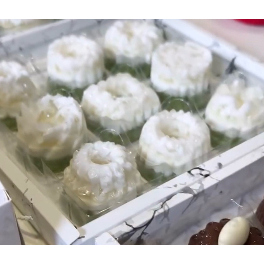 

Kans Puding Lumut Kelapa