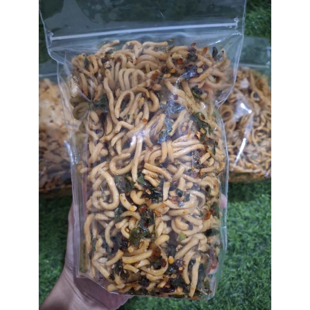

Mie gulung 500gr