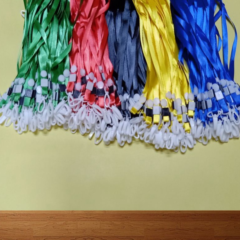 

KODE Q1G Tali 1 CM kait plastik isi 1pcs