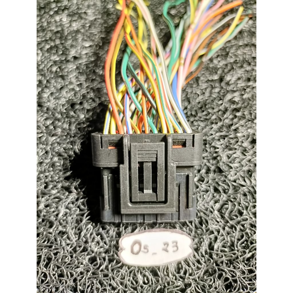 SOKET ECU ECM VARIO 125 LED OLD GEN 1 TAHUN 2015-2017 33 pin.