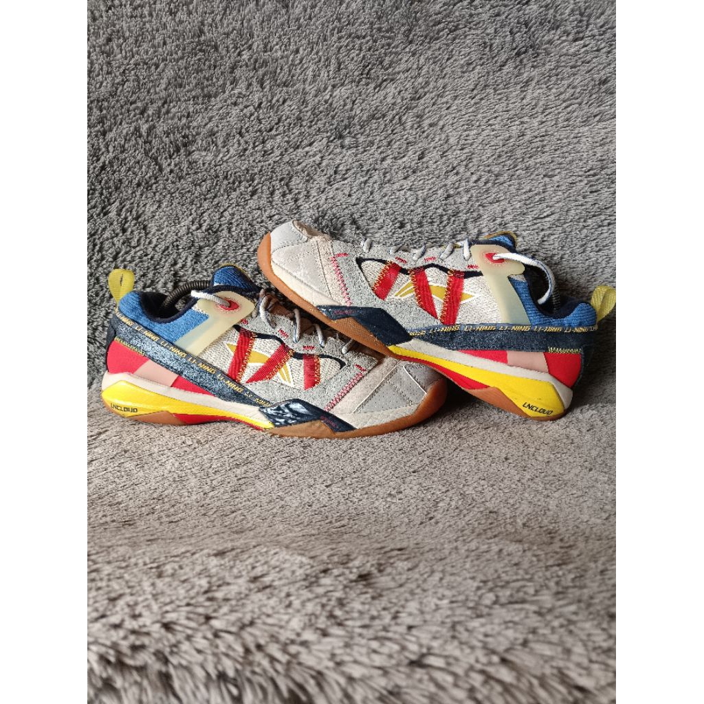SEPATU BADMINTON L1NING SIZE 44 ORIGINAL