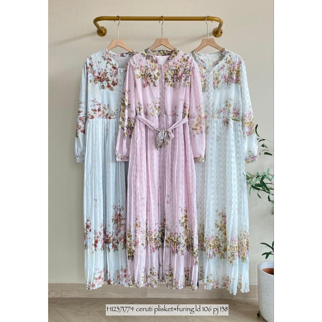 - Lucky Lacky Boutique - Gamis Ceruti Plisket Gamis Wanita Remaja Korean Style Terbaru Kekinian Eleg