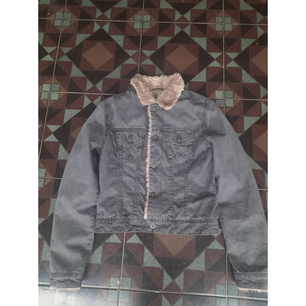 jaket jeans wanita DIESEL size M