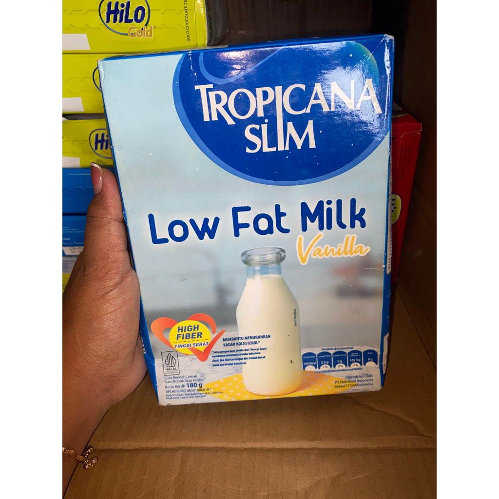 

TROPICANA SLIM low fat milk vanila 180g exp 10-25