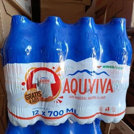 

AQUVIVA air mineral kemasan 700ml 1 krat isi 12pcs