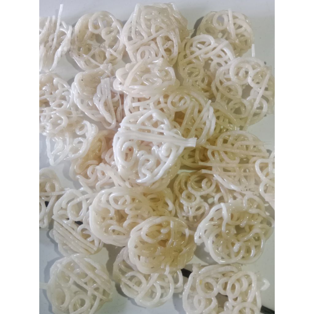 

kerupukmawarmini1kg mentah/kerupukmentah/kerupukmawar/kerupukseblak