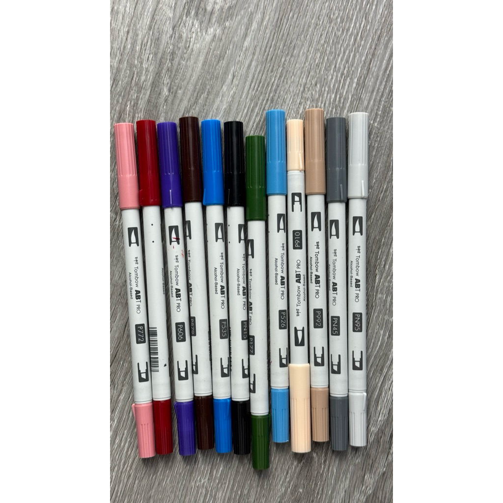 

ALL FOR ONLY 100K! preloved tombow brush pen.