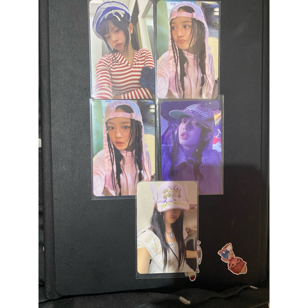 c꒰⌒꒰⑅ ⸝⸝⸝꒱ photocards new jeans hanni, hyein, sg25, supernatural