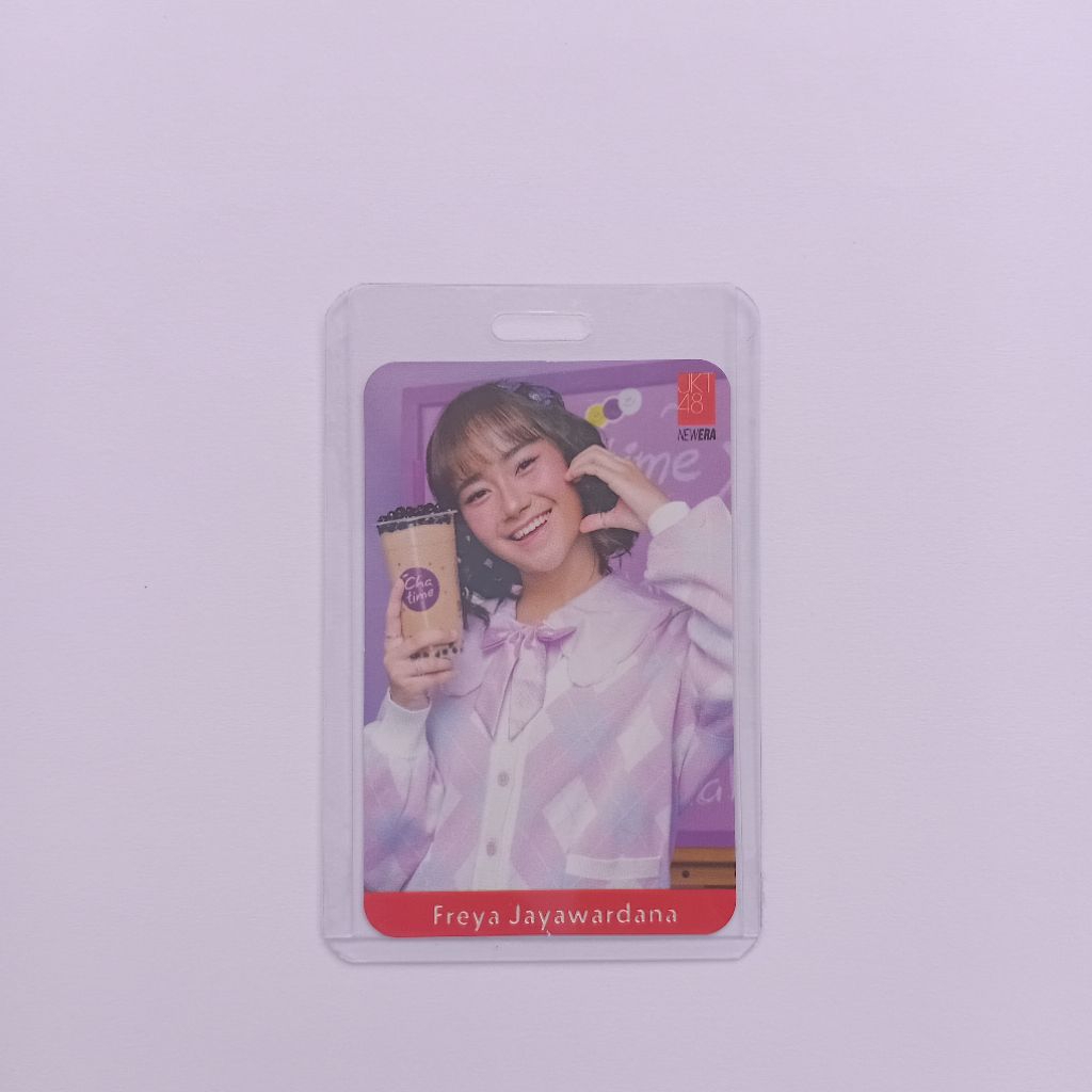 

JKT48 Photocard Cover ID Card Case Plastik
