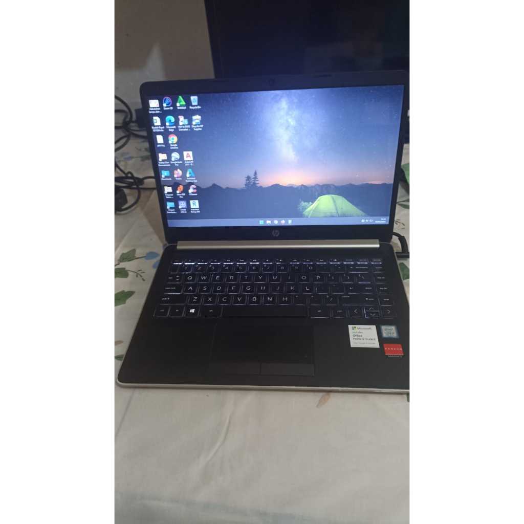 LAPTOP HP 14 INTEL CORE i3-8130U UPGRADE RAM 12 DAN SSD NVME