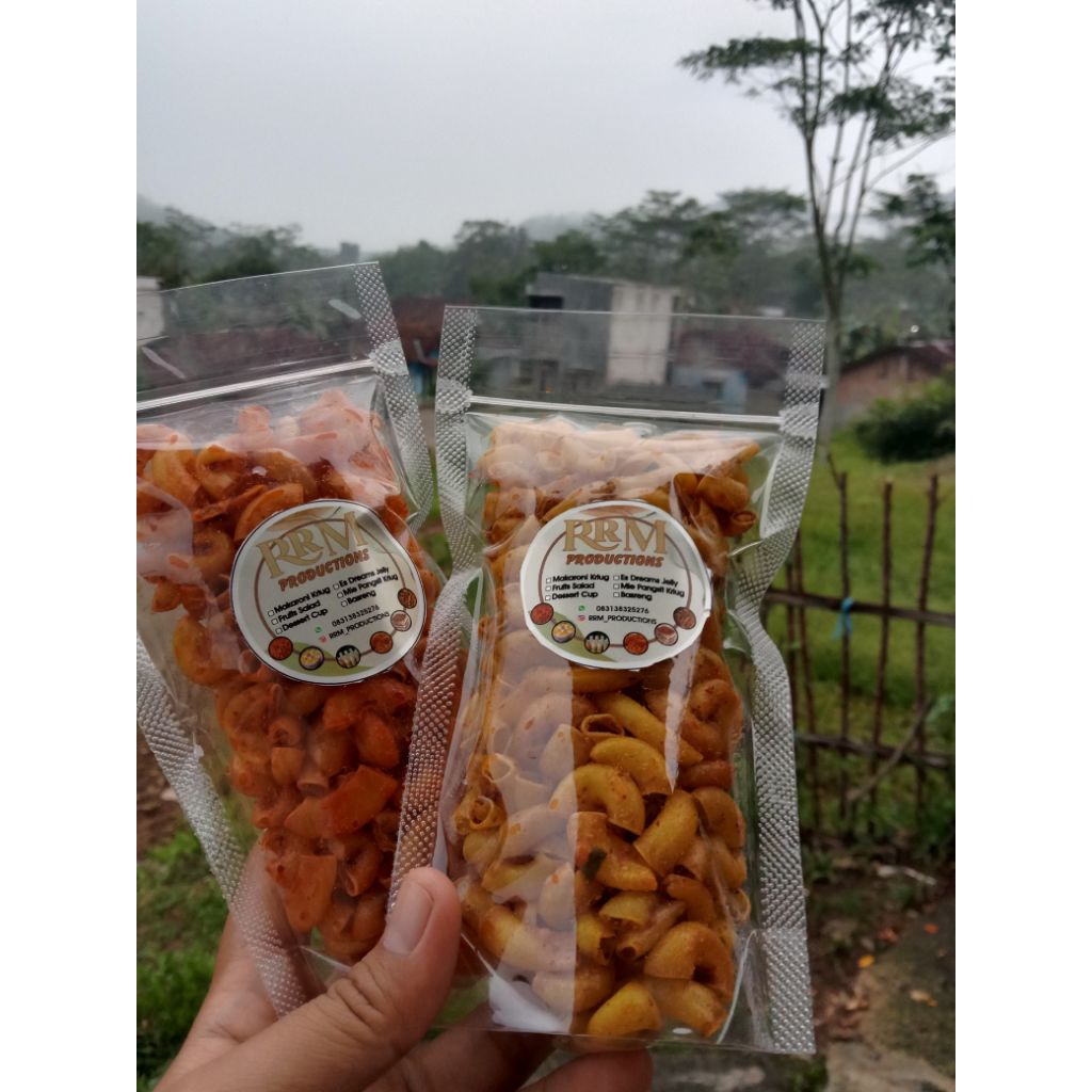

Makaroni Pedas Gurih Daun Jeruk