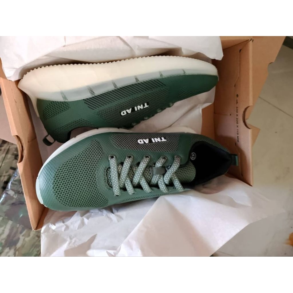 Sepatu Olahraga Jatah TNI Ori