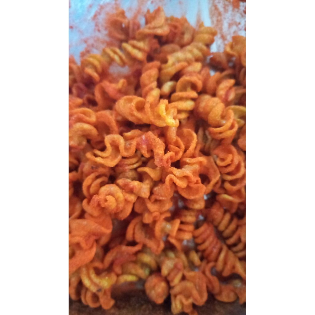 

Makaroni spiral by Mak curly