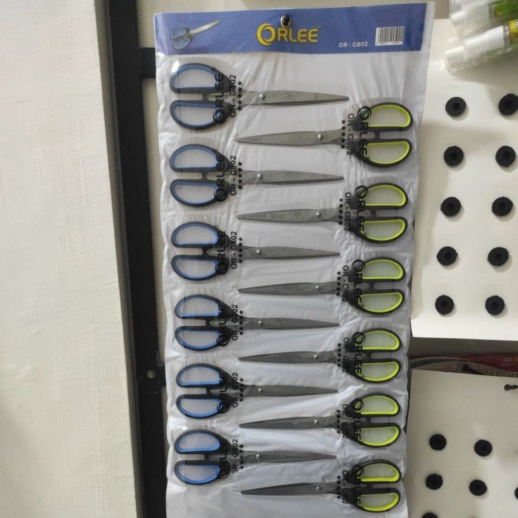 

Gunting Besar (12 pcs/renteng)