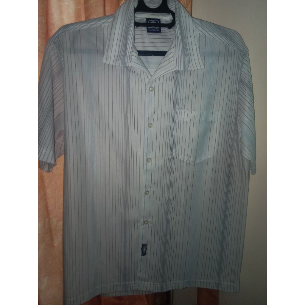 kemeja pria Rip Curl preloved