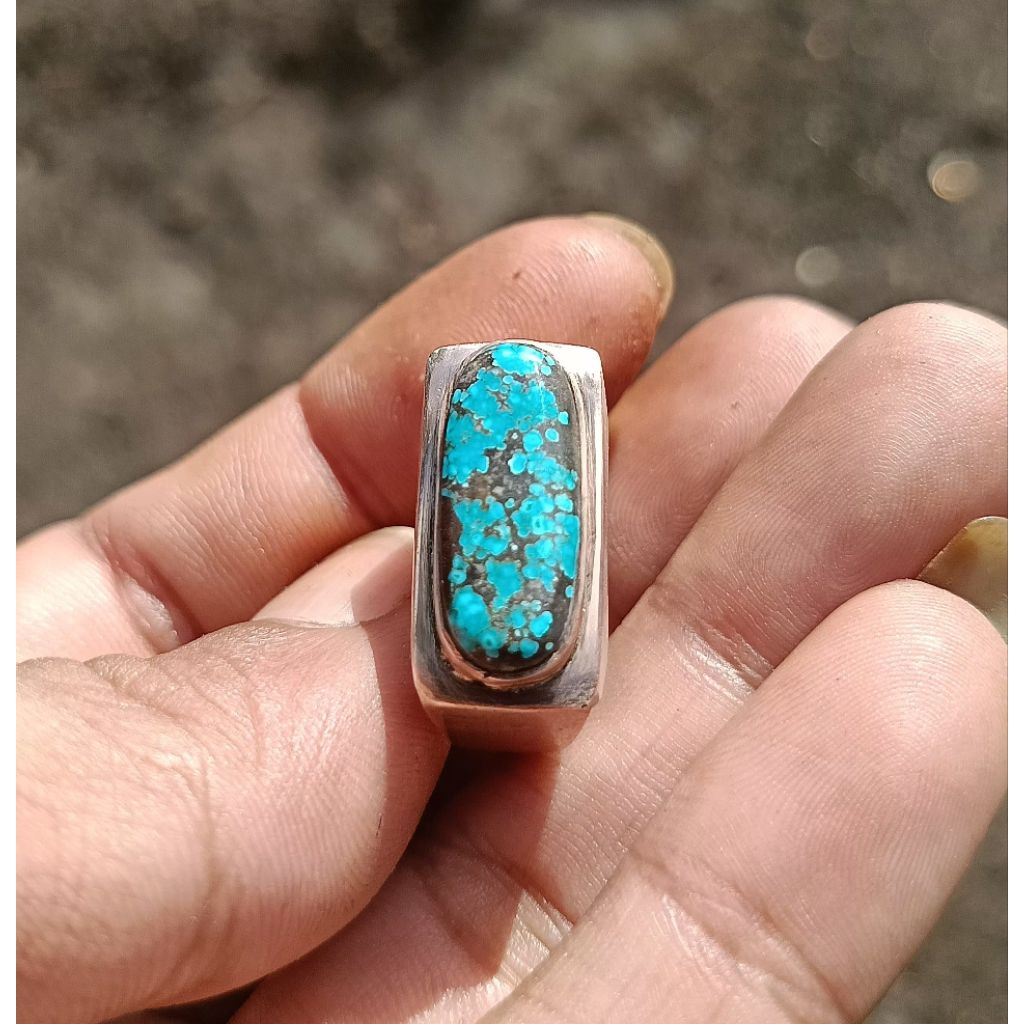 pirus Persia biru