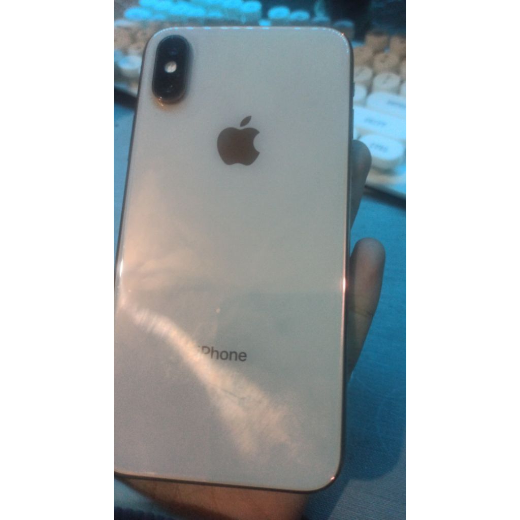 IPHONE XS 64GB LOCK