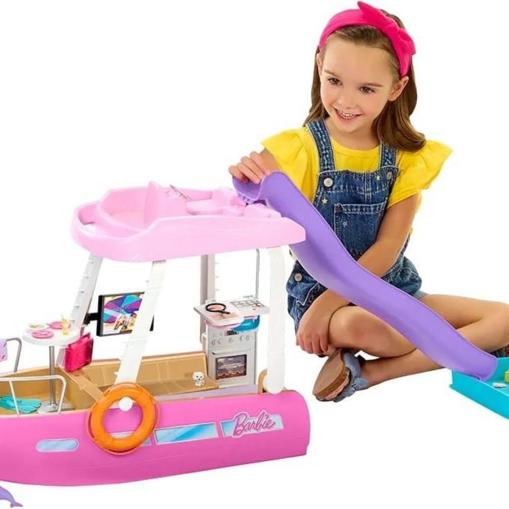 Barbie Dream Boat Set Mainan Perahu Impian Barbie dengan Kolam Renang, Perosotan, dan 20+ Aksesori
