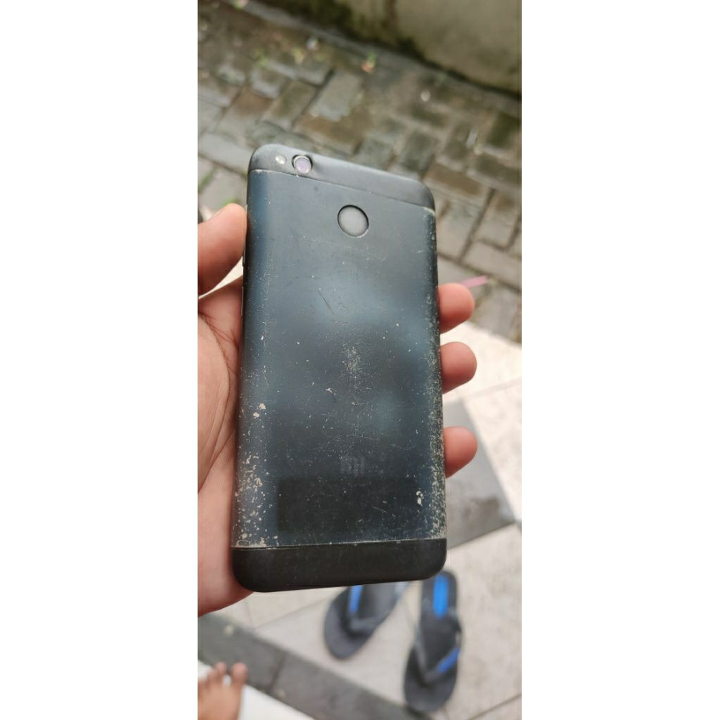 Xiaomi Redmi 4X 3/32 KONDISI MATOT/MINUS