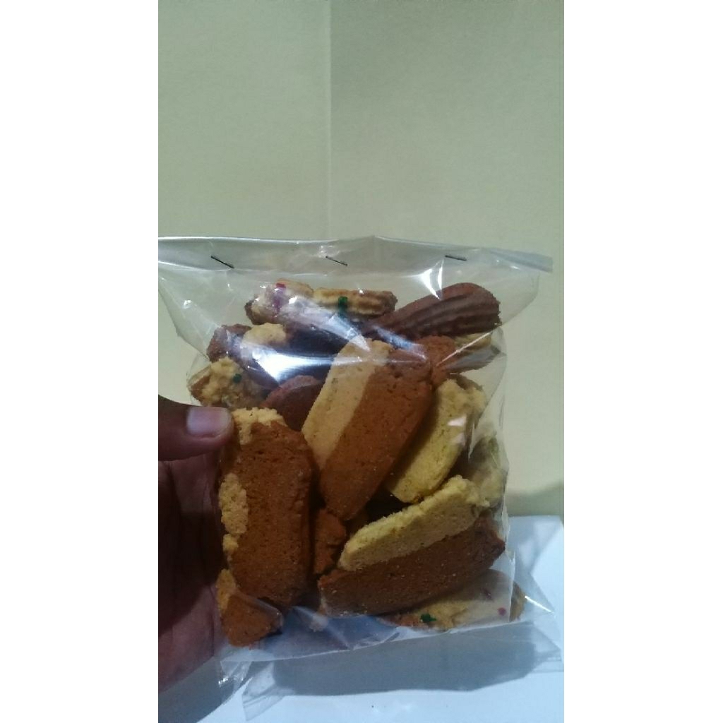 

ROTI GAPLEK/ROTI LEGENDARIS/ROTI SERUNI BERAT 230gr