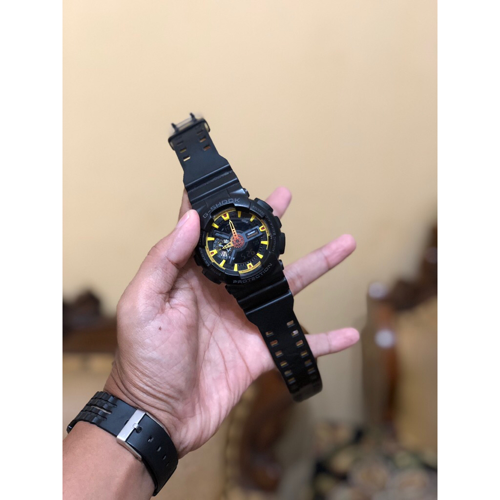 Casio Gshock GA 110BY second