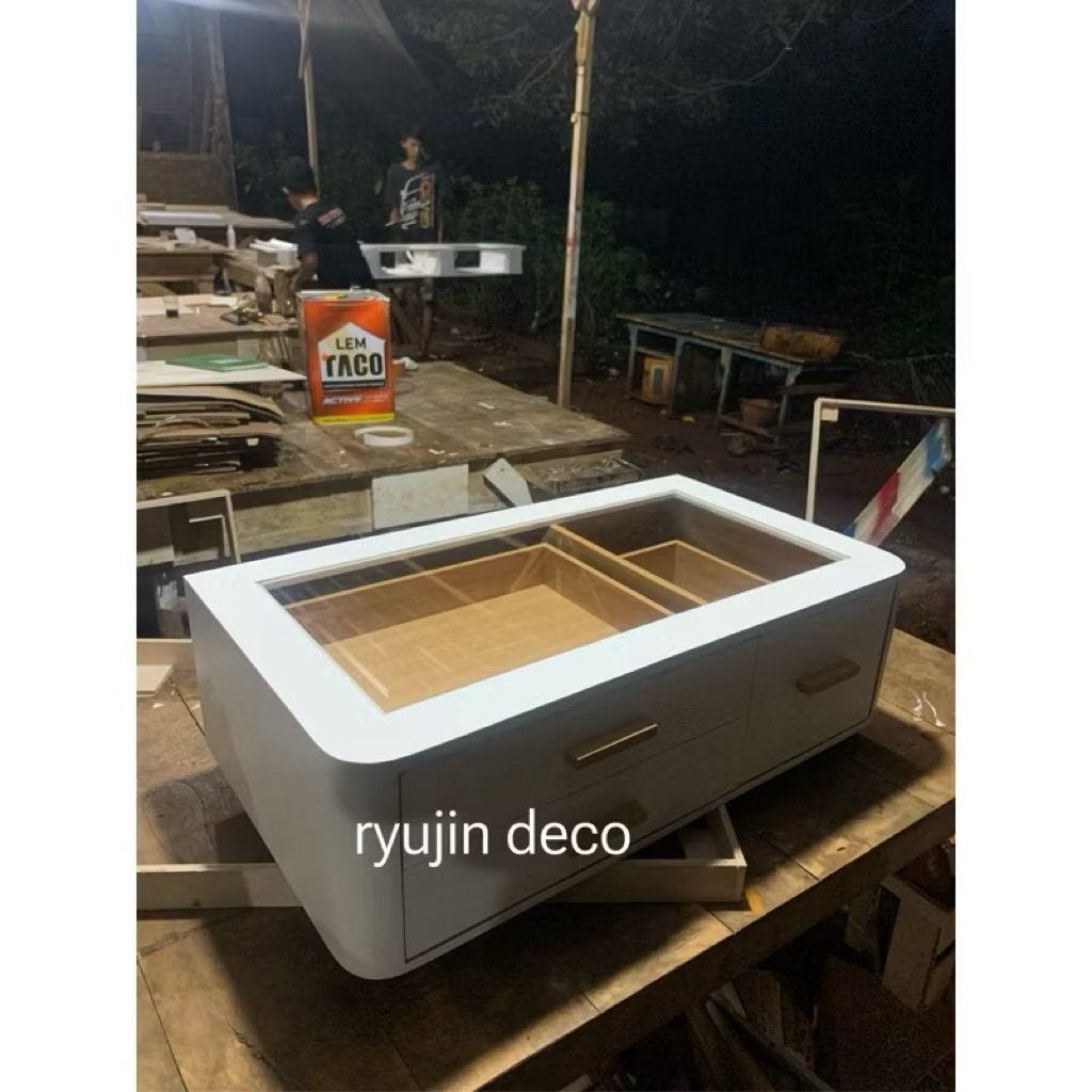 Meja rias kaca meja rias minimalis