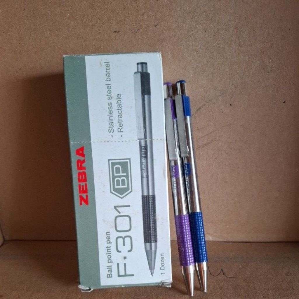 

(pcs) pen zebra F.301 Tinta hitam stainless steel barrel, retractable