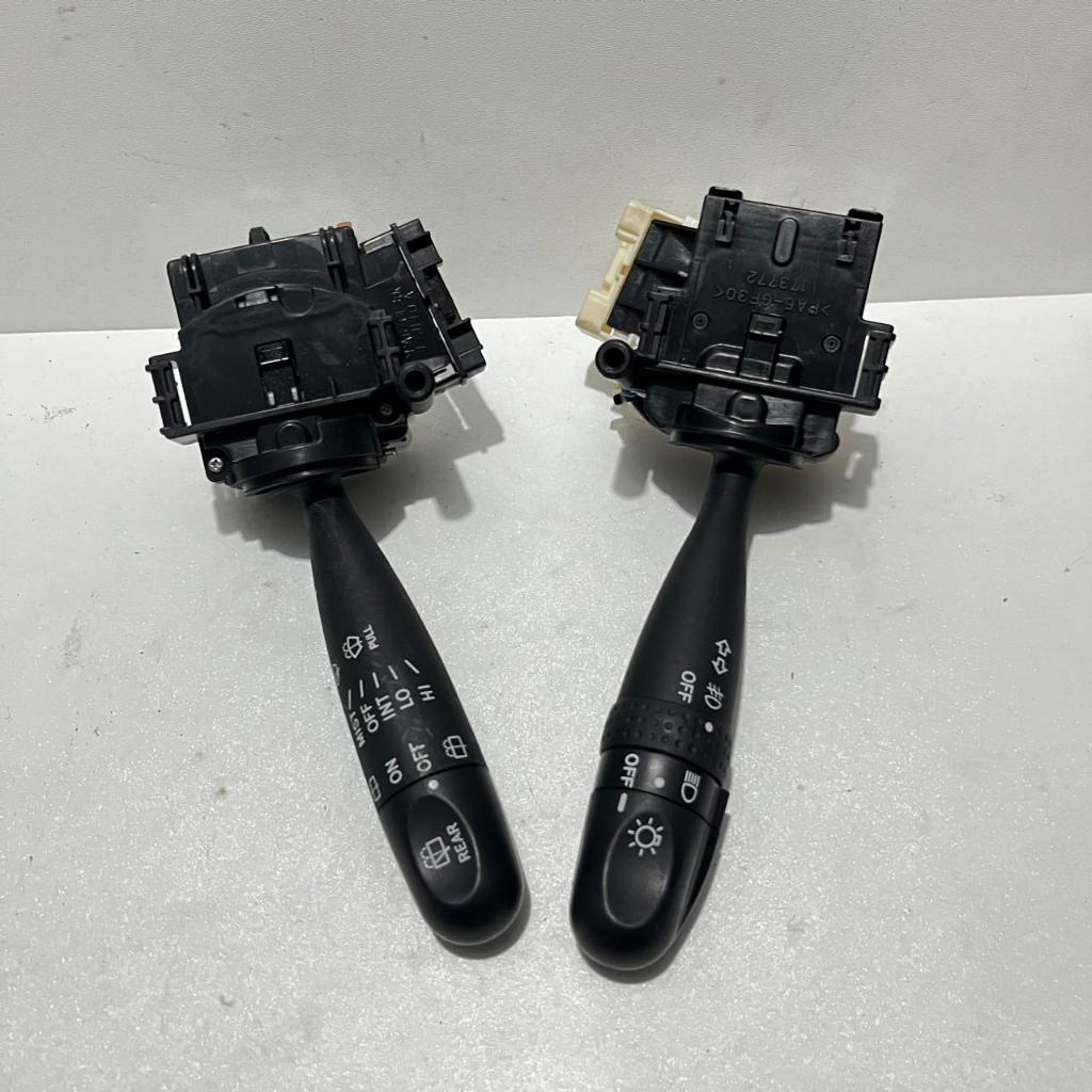 Saklar lampu Saklar Foglamp Avanza Xenia Lama Original