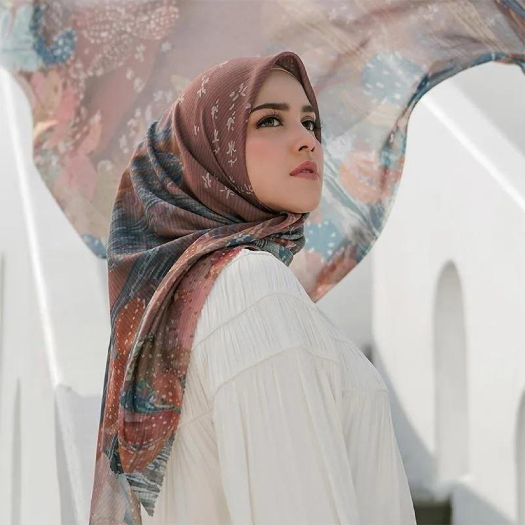 Buttonscarves OPUNTIA SERIES voal square NWT