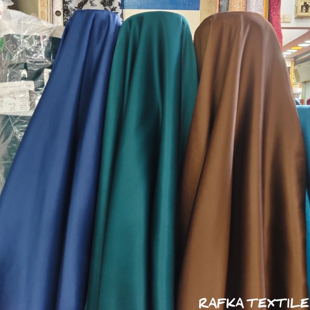 Kain Satin Velvet silk Roberto Cavalli Harga Per 0.5 Meter