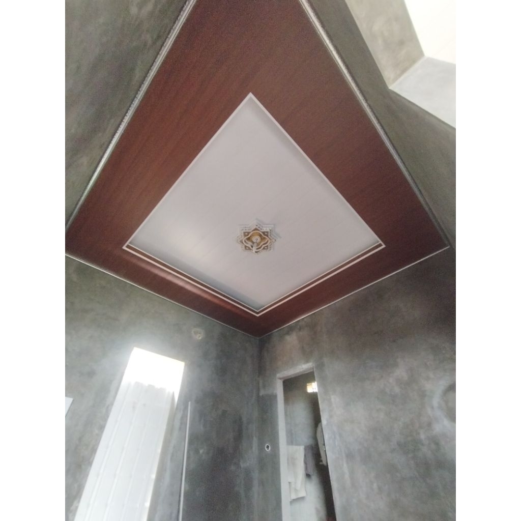 Plafon pvc terpasang